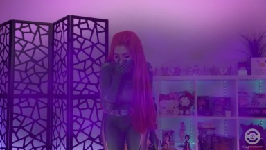superheroine corrupted
